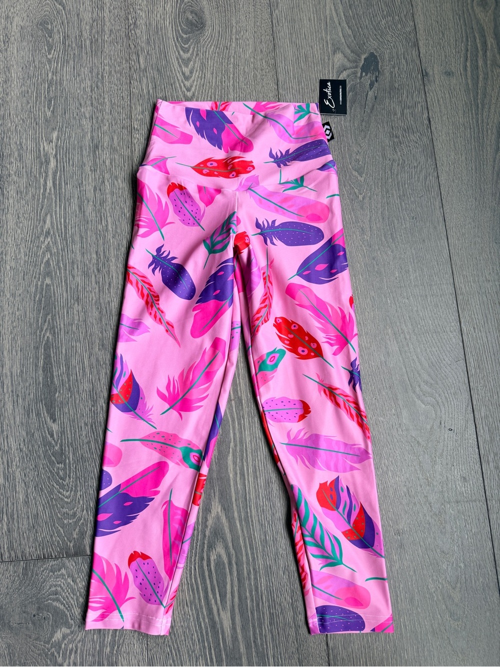 Exotica ExoticAthletica So Fly Performance High Waisted Capri Crop Leggings